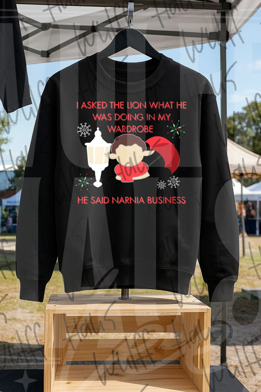 Narnia Business | Crewneck