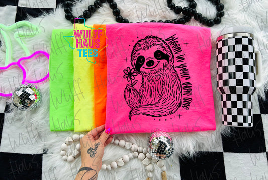 Bloom in your own time | tee