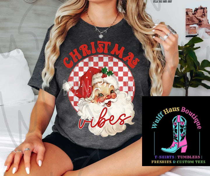 Checkered Christmas vibes | tee