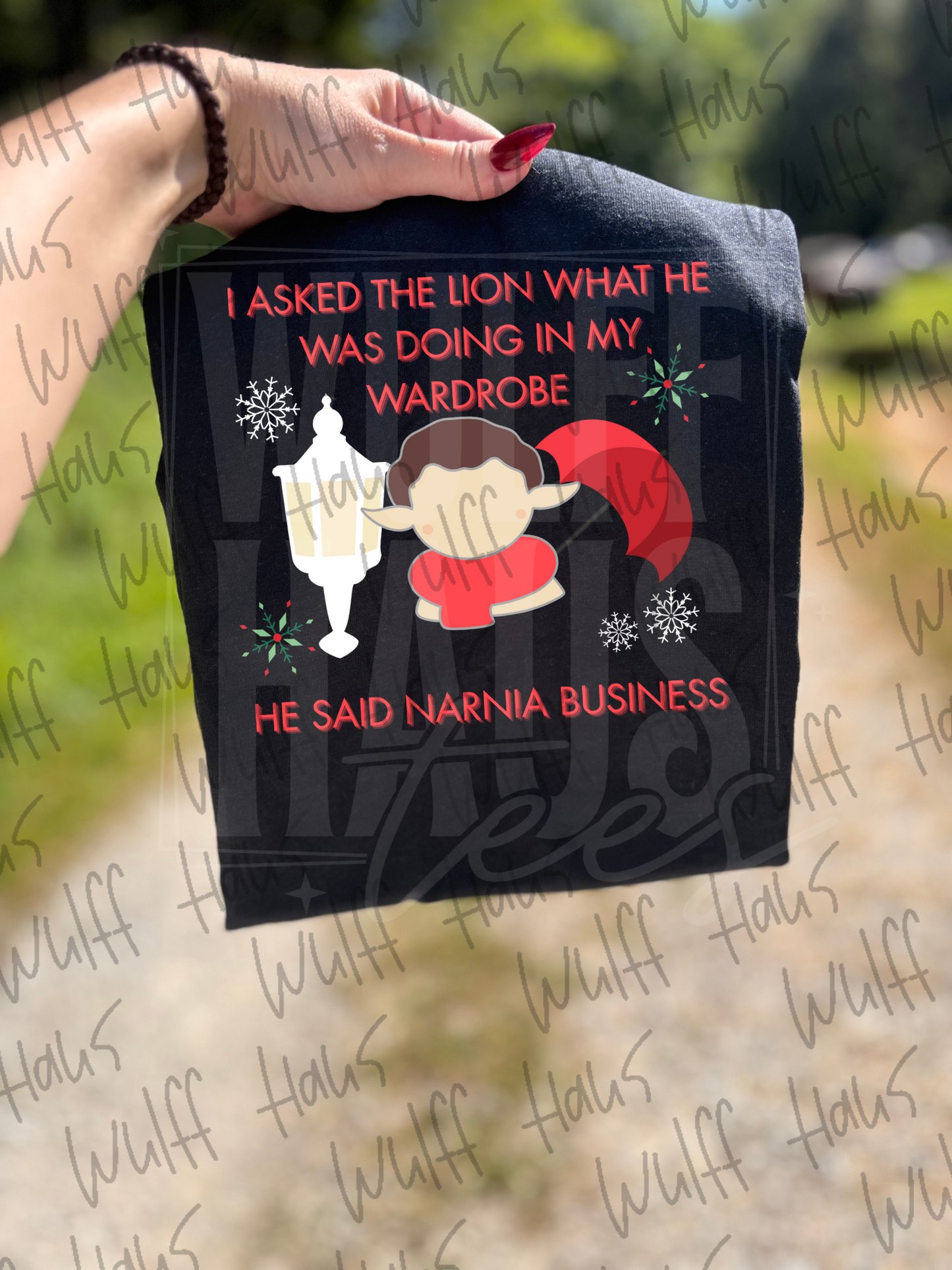 Narnia Business | Tee