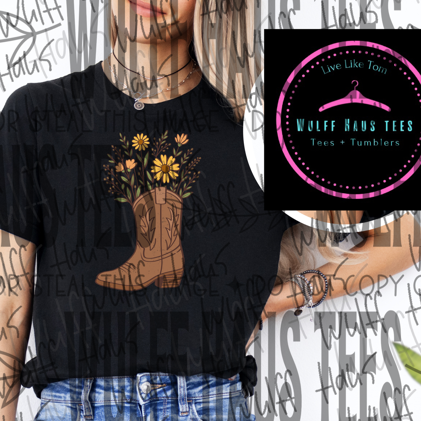 Cowgirl boot with flowers | Tee