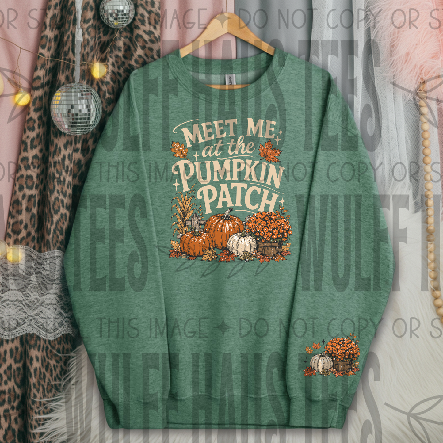 Meet me at the pumpkin patch | crewneck